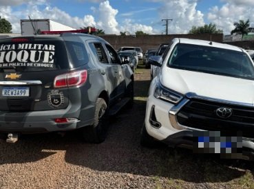 Choque apreende caminhonete furtada e quase uma tonelada de maconha durante fuga na Capital