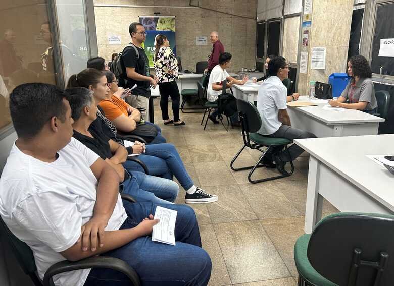 Funtrab tem 719 vagas de emprego para esta terça-feira na Capital