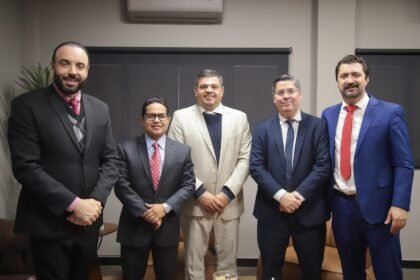 Vereador Papy lidera reunião da bancada do PSDB e fortalece atuação da Câmara Municipal de Campo Grande